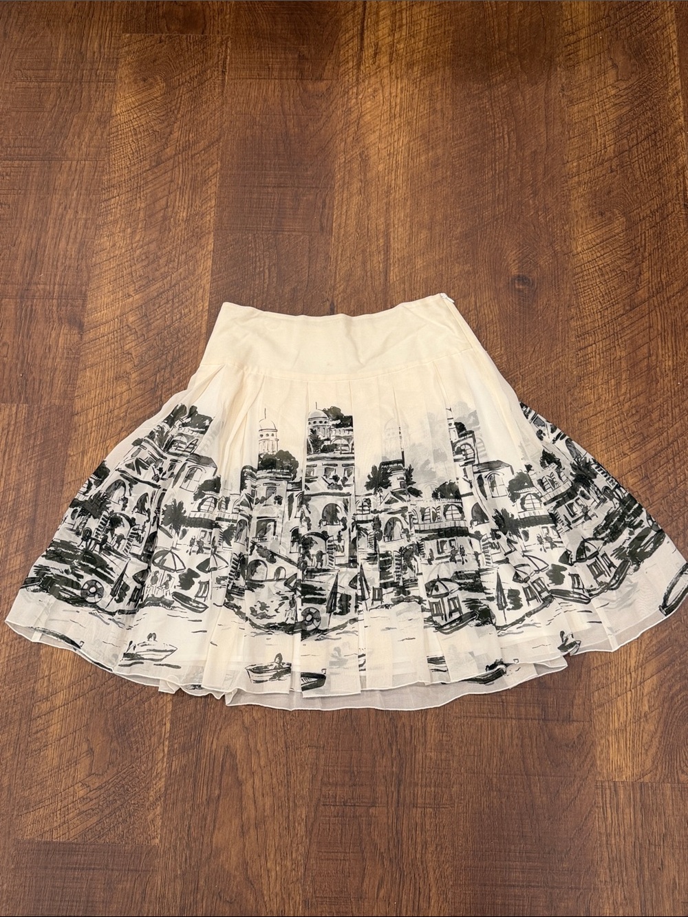 White House Black Market Cream Skirt with Black Scenic Border